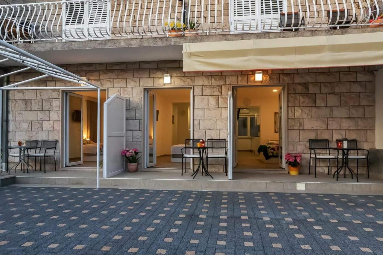 Apartman-Studio Meri マカルスカ エクステリア 写真